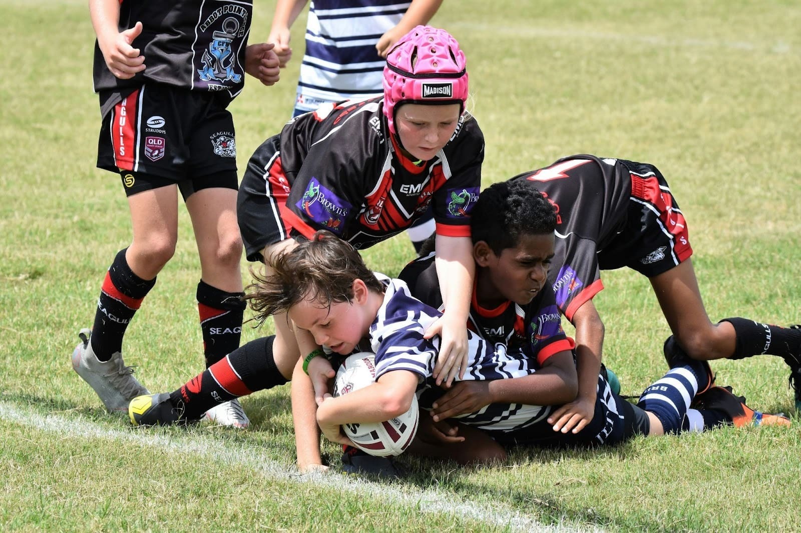 What to Look for When Choosing Rugby Protective Gear What to Look for When Choosing Rugby Protective Gear