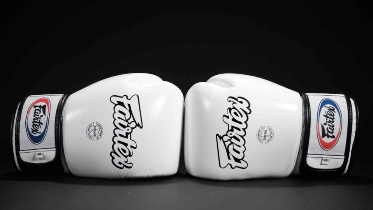 How to Prevent Boxing Gloves from Smelling How to Prevent Boxing Gloves from Smelling