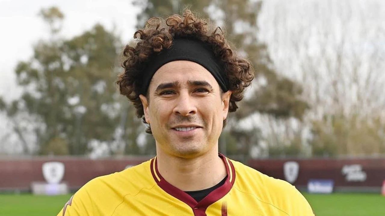 Guillermo Ochoa Net Worth Details Guillermo Ochoa Net Worth Details