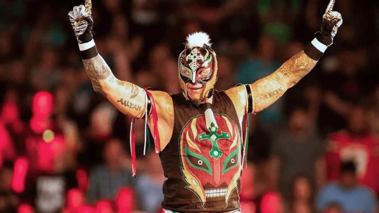 Rey Mysterio Net Worth Details Rey Mysterio Net Worth Details