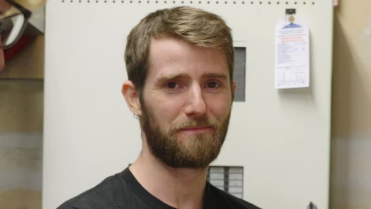 Linus Sebastian Net Worth Details Linus Sebastian Net Worth Details