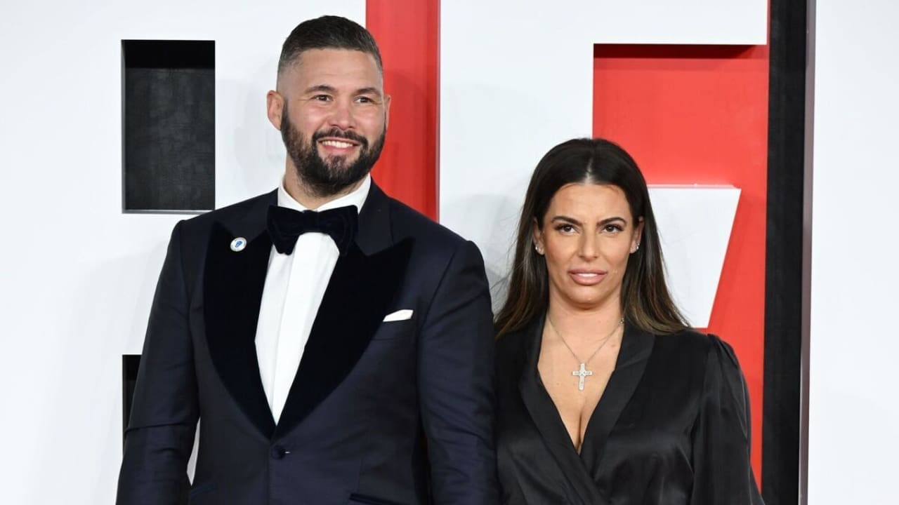 Tony Bellew is married to Rachael Roberts