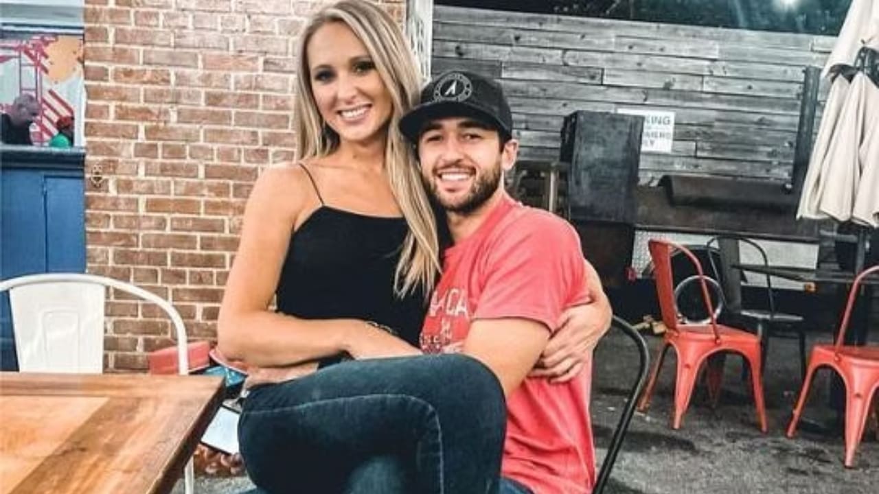 hase Elliott is reportedly in a relationship with Ashley Anderson