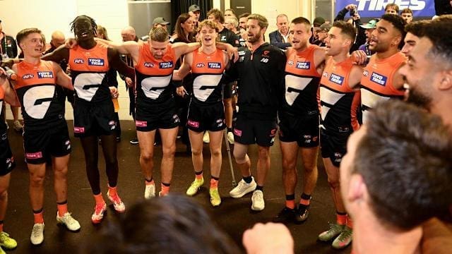 Giants Rally for Emotional Win Over Tigers Giants Rally for Emotional Win Over Tigers