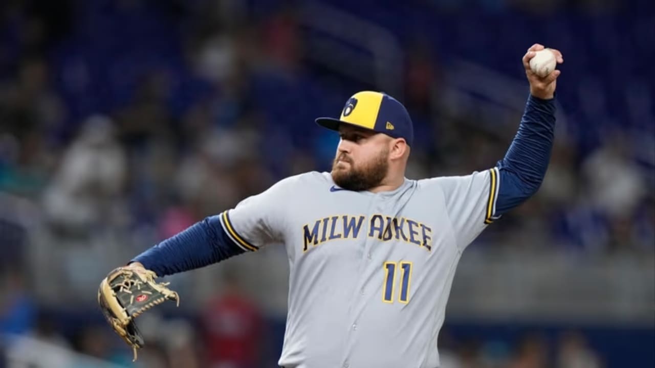 Rowdy Tellez's Net Worth Details Rowdy Tellez's Net Worth Details