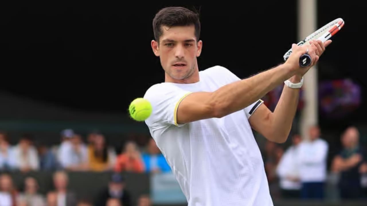 Julian Cash's Net Worth Details Julian Cash's Net Worth Details