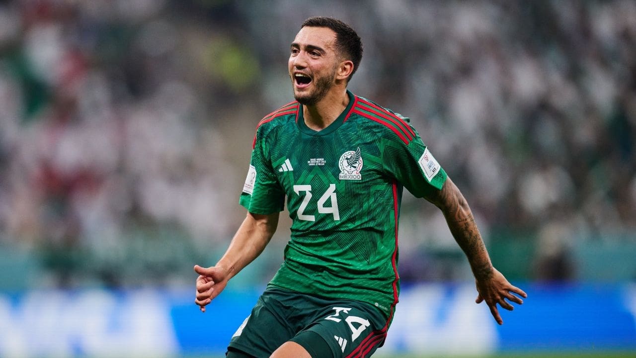 Luis Chávez's Net Worth Details Luis Chávez's Net Worth Details